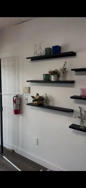 Turnkey Flower Shop with Major Floral Network Affiliations