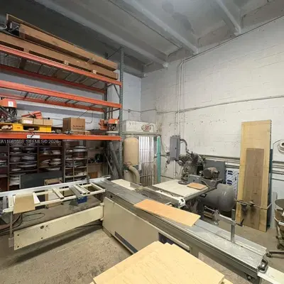 Complete Furniture Manufacturing Equipment Package