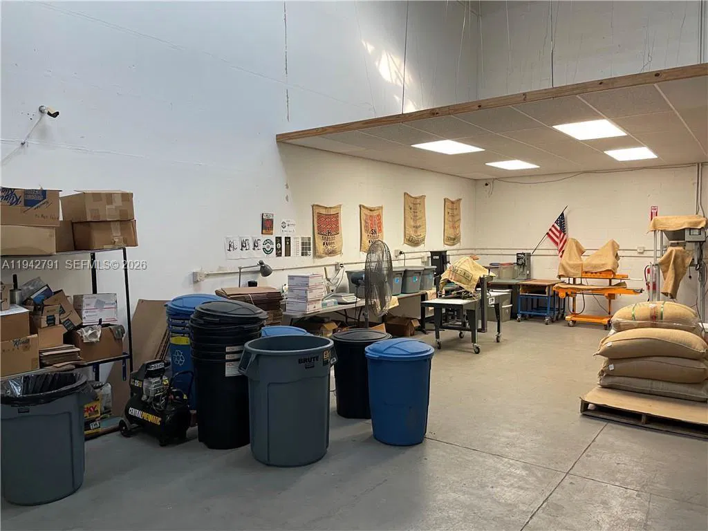 Established Coffee Roasting and Manufacturing Business with Broad Distribution