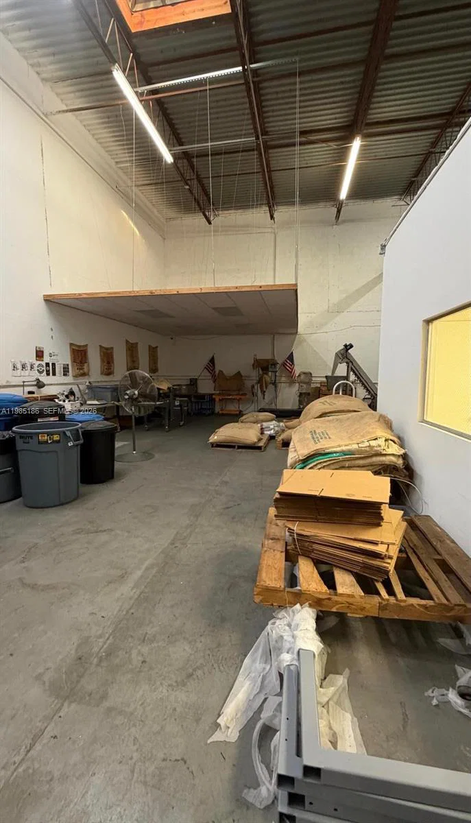 Established Coffee Roasting Business with National Reach