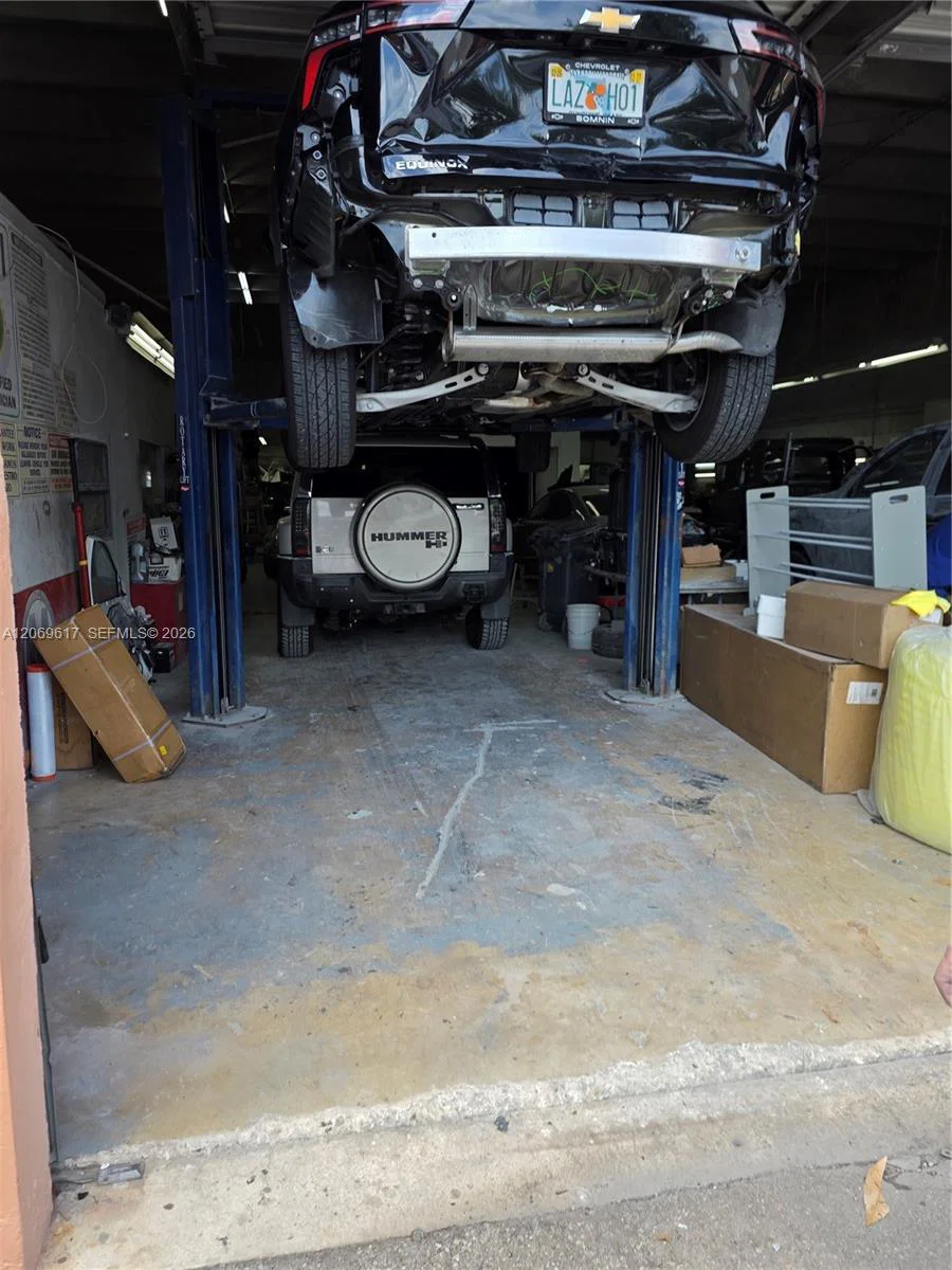 Established Auto Body and Paint Operation with Dedicated Production Areas