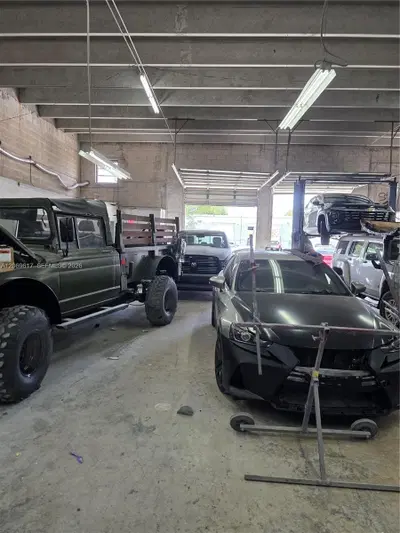 Established Auto Body and Paint Operation with Dedicated Production Areas