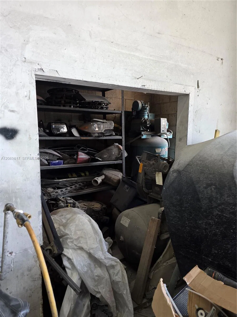 Established Auto Body and Paint Operation with Dedicated Production Areas