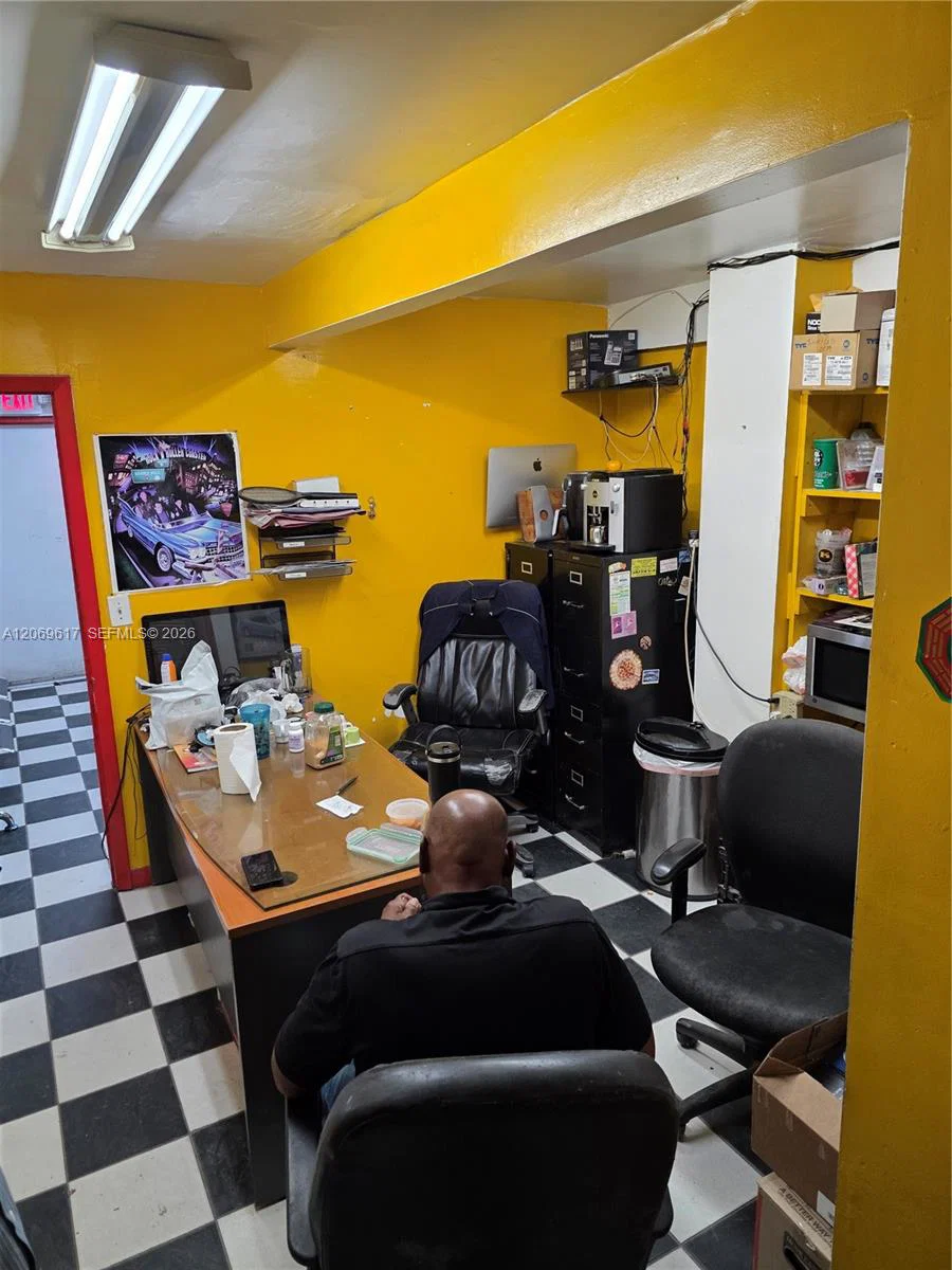 Established Auto Body and Paint Operation with Dedicated Production Areas