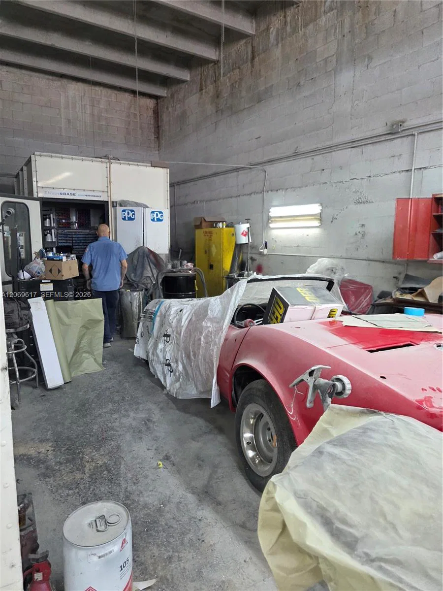 Established Auto Body and Paint Operation with Dedicated Production Areas