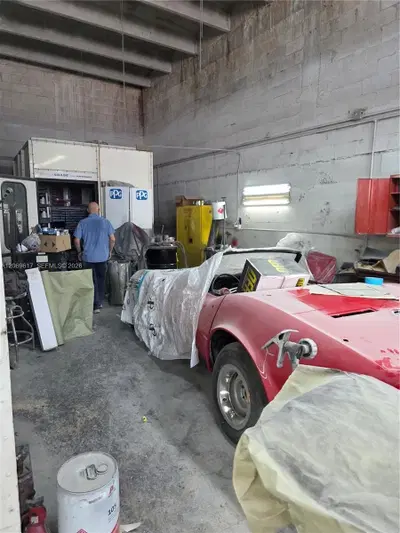 Established Auto Body and Paint Operation with Dedicated Production Areas