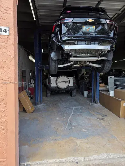 Established Auto Body and Paint Operation with Dedicated Production Areas