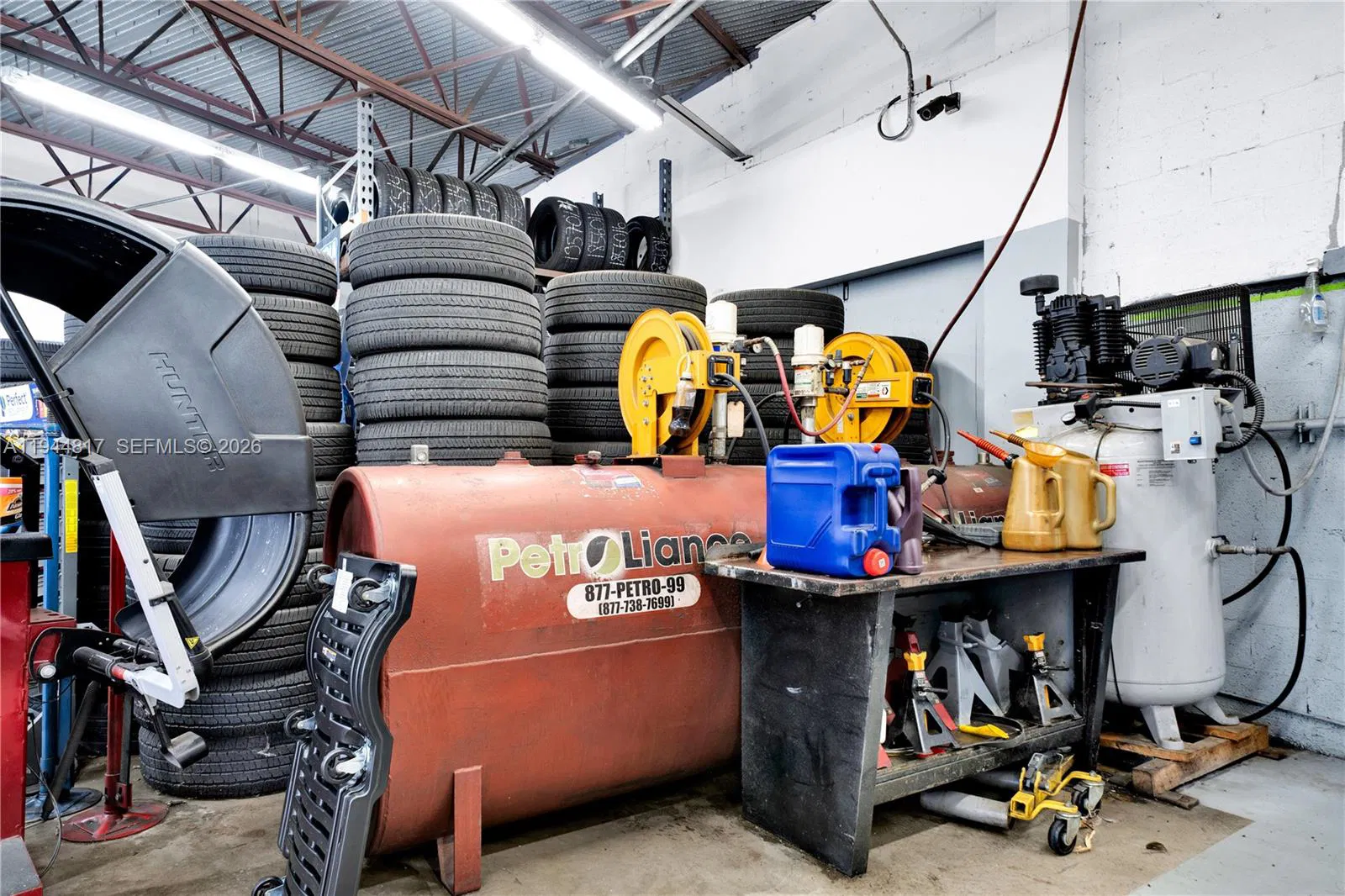 Established Automotive Repair Shop with Loyal Clientele