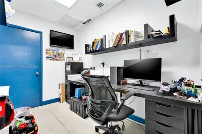 Established Automotive Repair Shop with Loyal Clientele