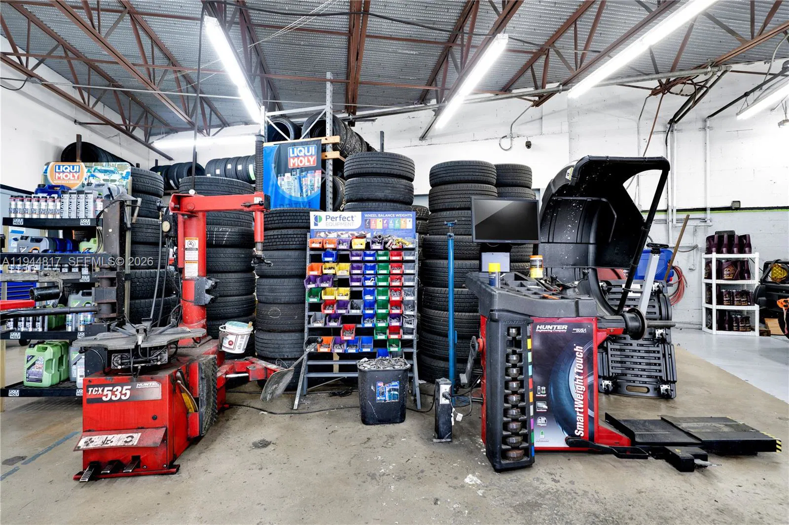 Established Automotive Repair Shop with Loyal Clientele