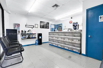 Established Automotive Repair Shop with Loyal Clientele