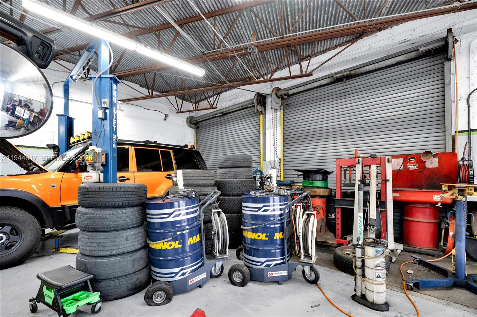 Established Automotive Repair Shop with Loyal Clientele