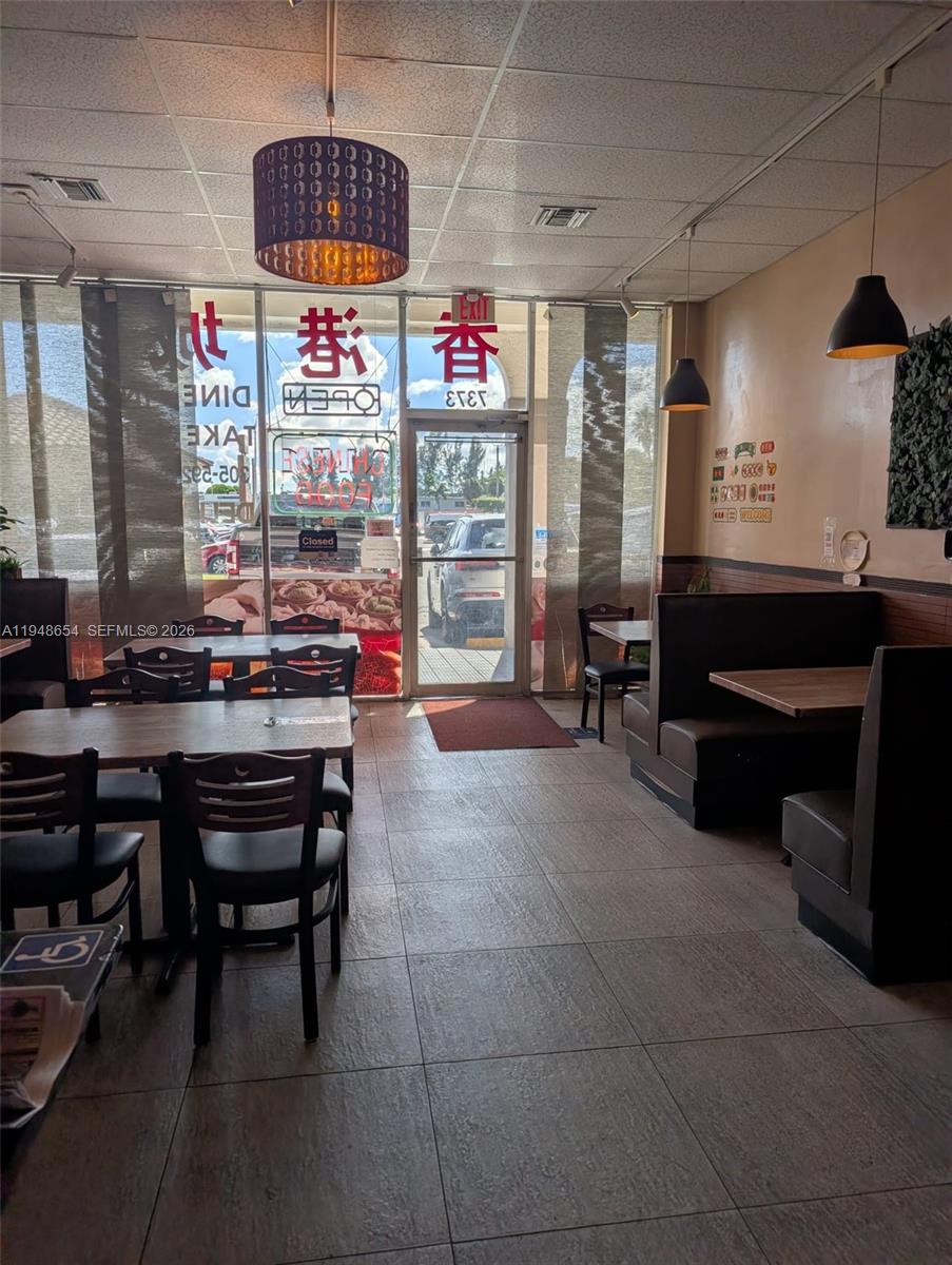 Established Chinese Restaurant with Turnkey Operations