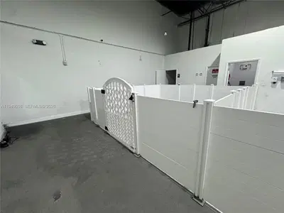 Turnkey Pet Services Business with Immediate Operations