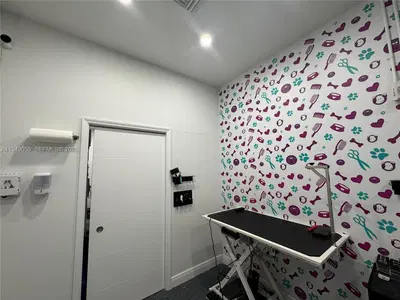 Turnkey Pet Services Business with Immediate Operations