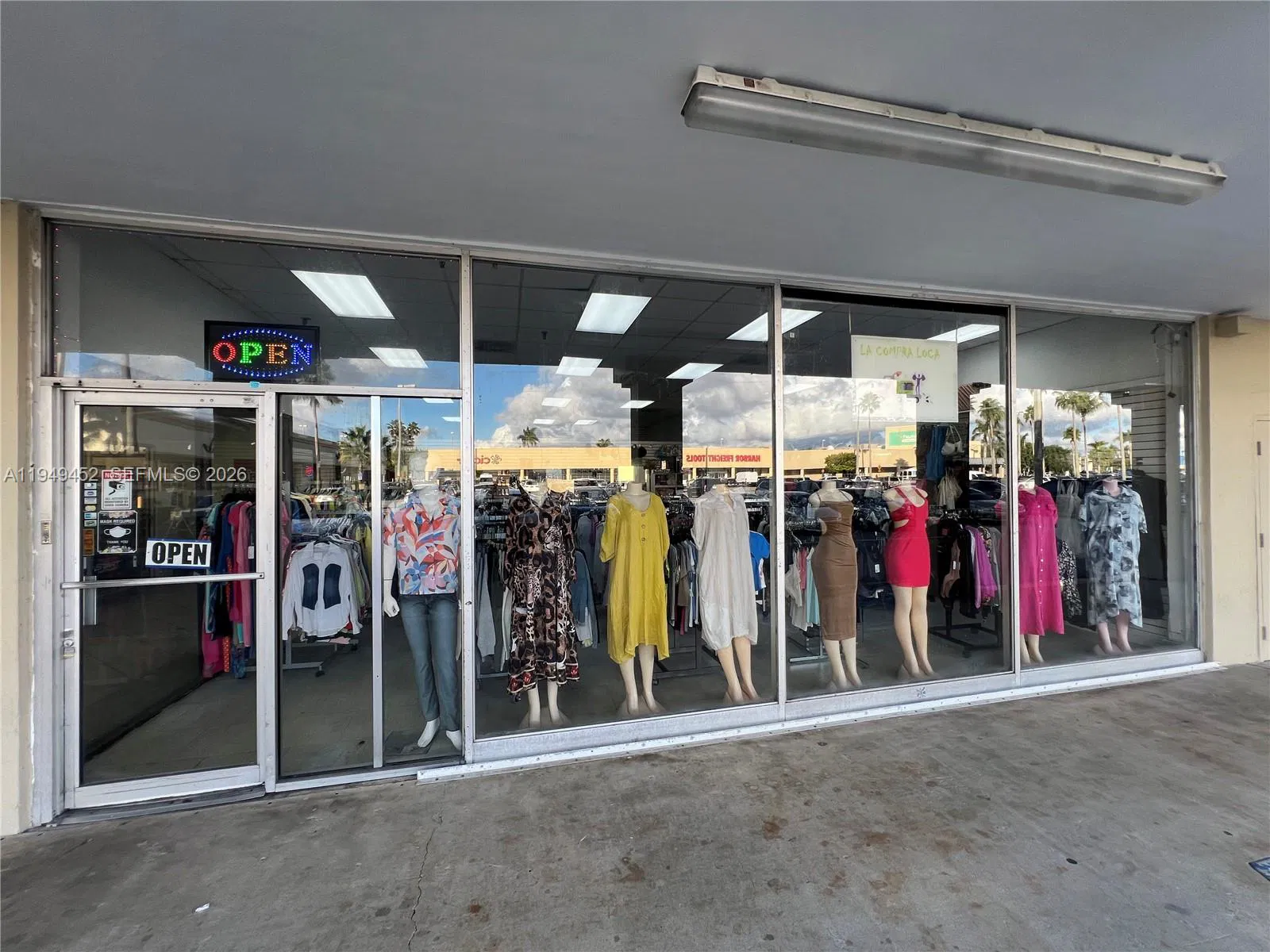 Established Clothing Store with High Foot Traffic