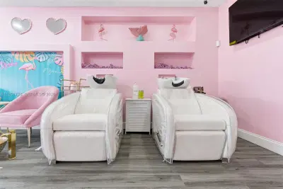Turnkey Hair Salon with High End Finishes