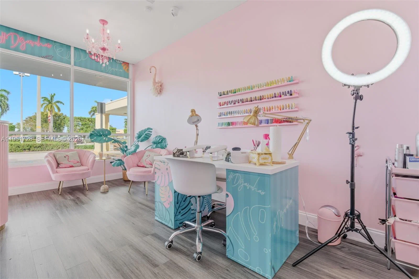 Turnkey Hair Salon with High End Finishes