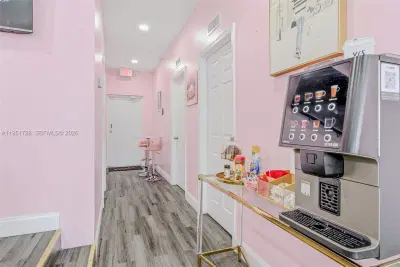 Turnkey Hair Salon with High End Finishes