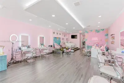 Turnkey Hair Salon with High End Finishes