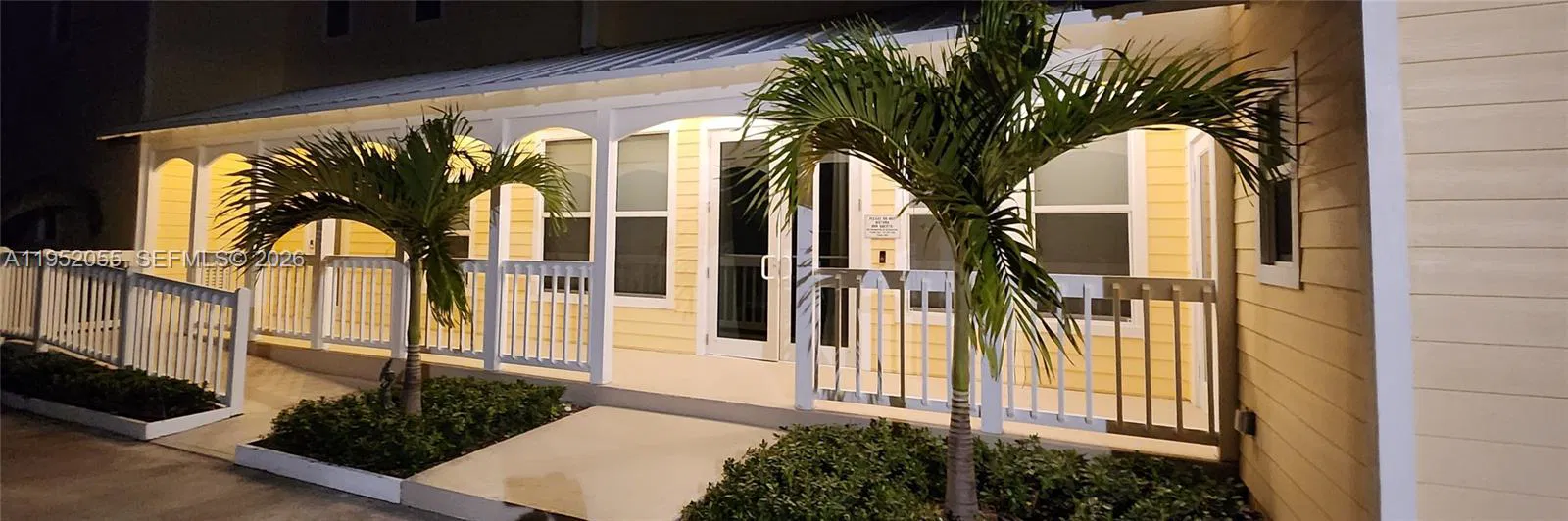 Premier Waterfront Bed  Breakfast and Special Events Venue