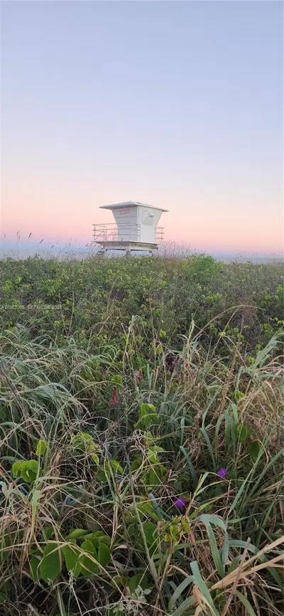 Premier Waterfront Bed  Breakfast and Special Events Venue