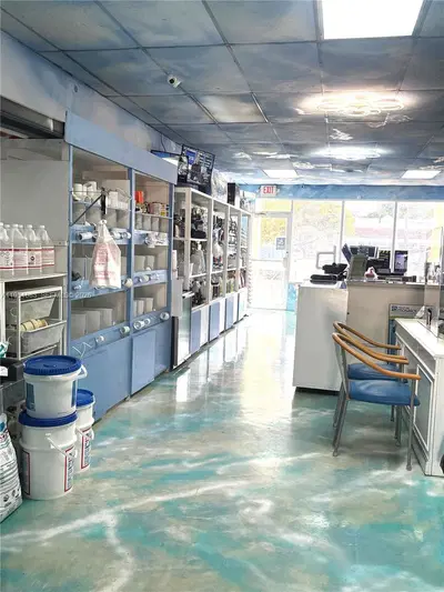 Established Pool and Spa Distributor with Top Brands