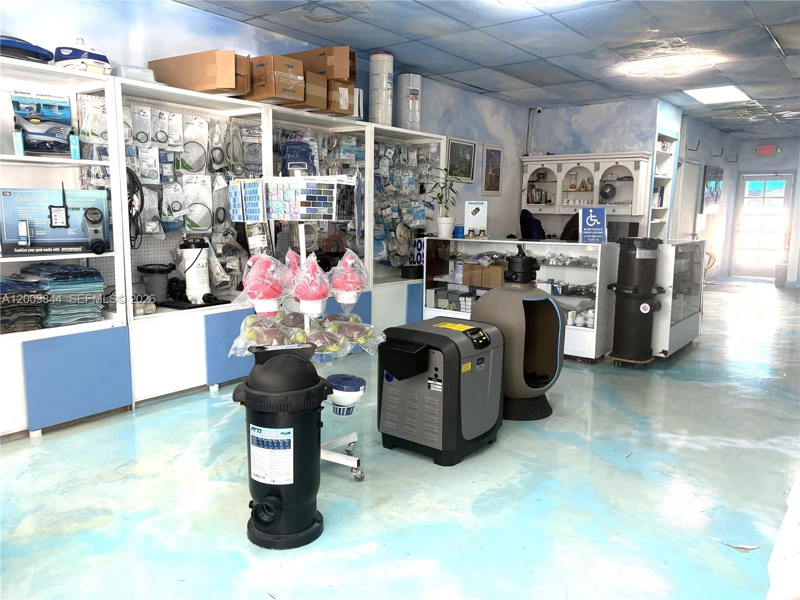 Established Pool Supply Distributor with Top Brands