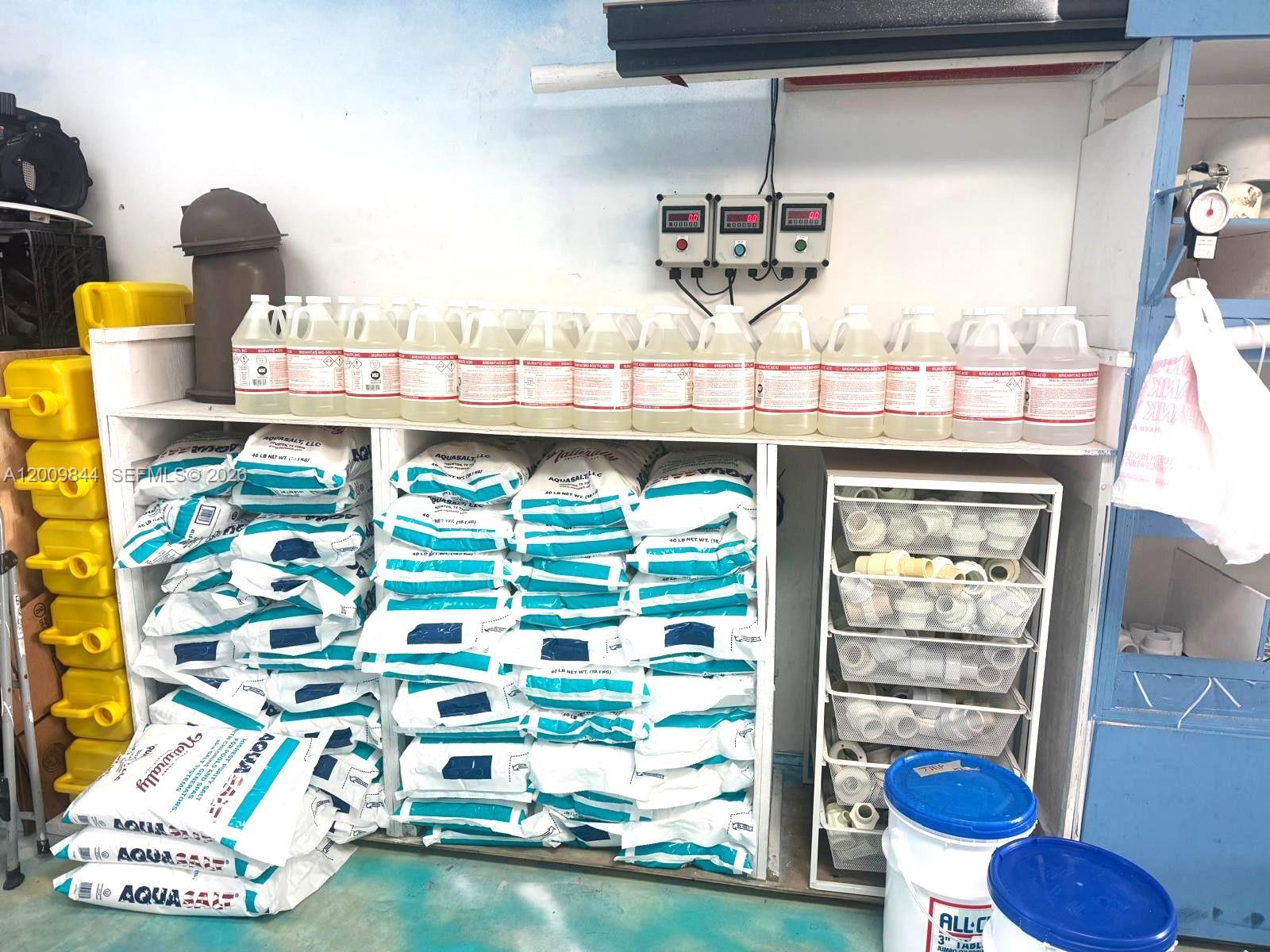 Established Pool Supply Distributor with Top Brands