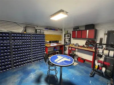 Established Marine Service with Dual Income Streams