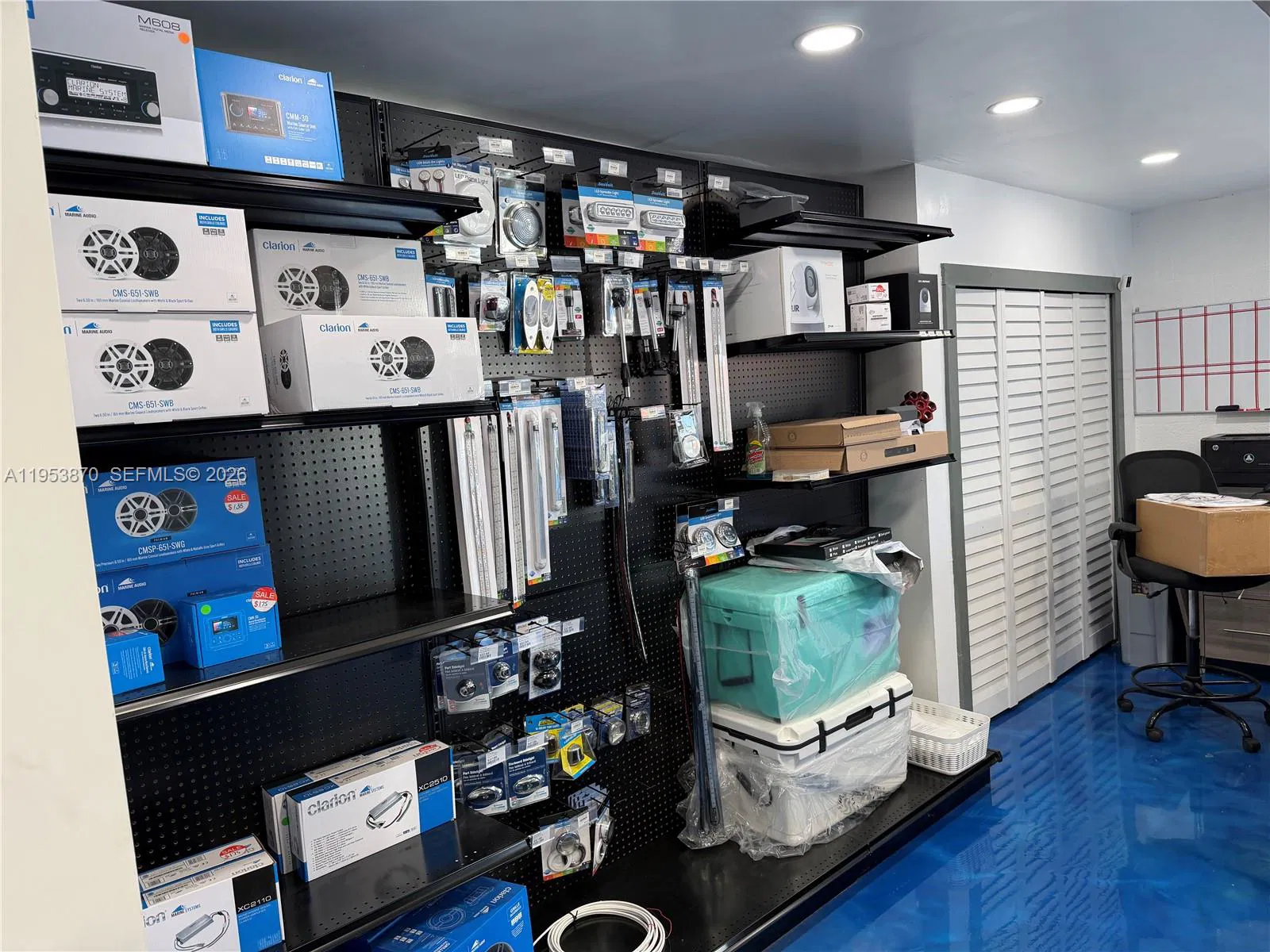 Established Marine Service with Dual Income Streams