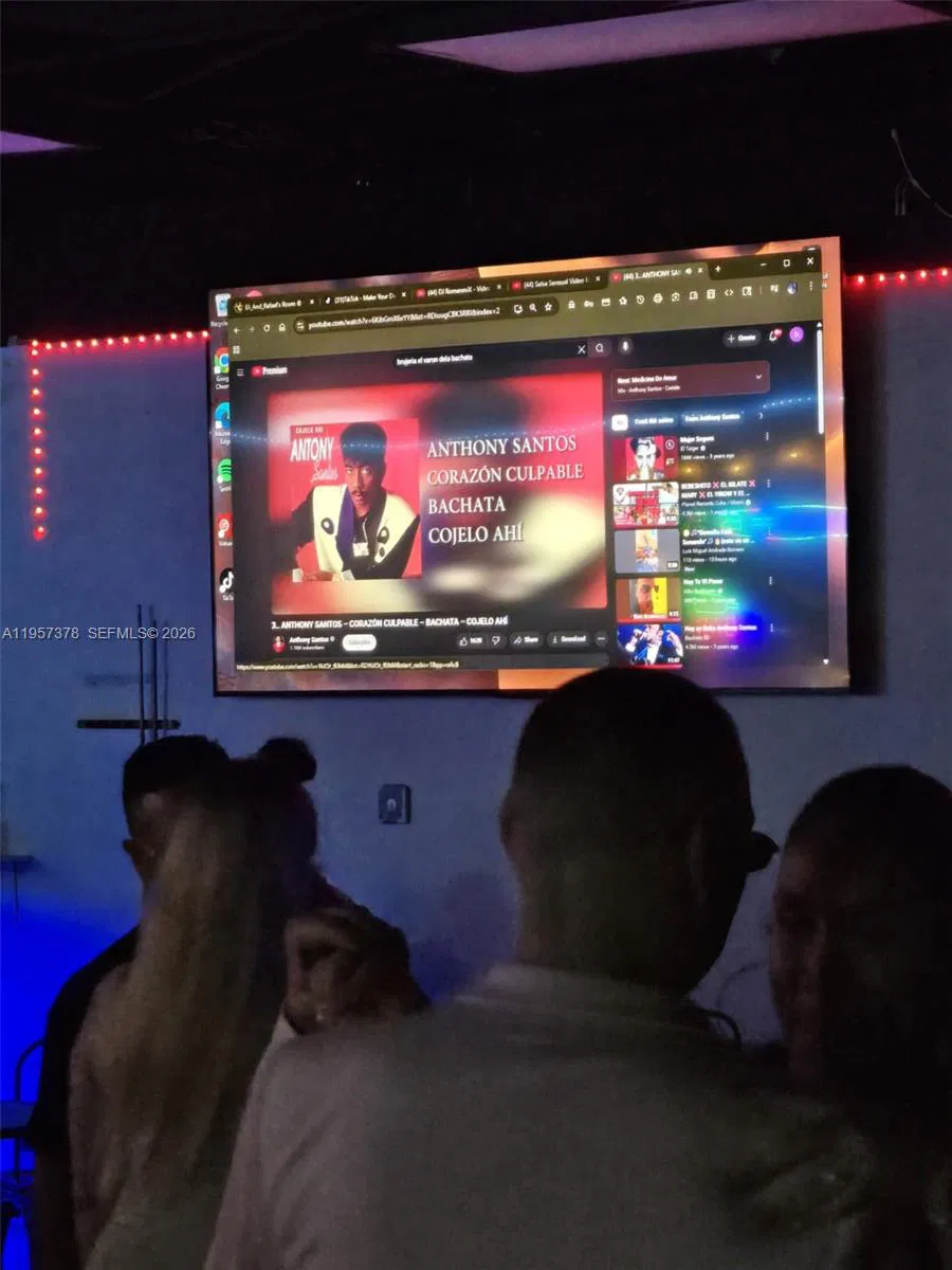 Turnkey Restaurant and Bar with 2COP License