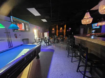 Turnkey Restaurant and Bar with 2COP License