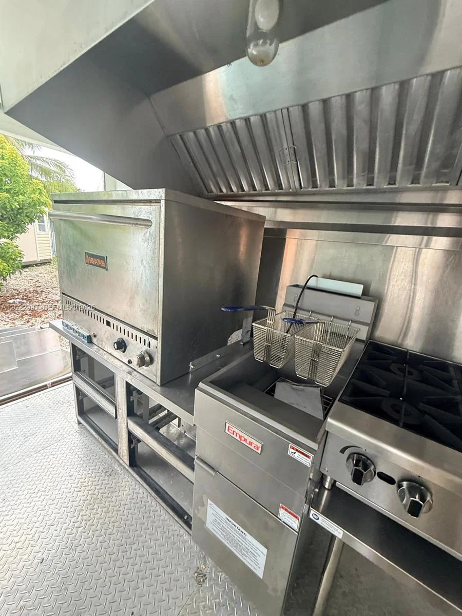 Brand New Food Truck with Mini Split System and Pizza Oven