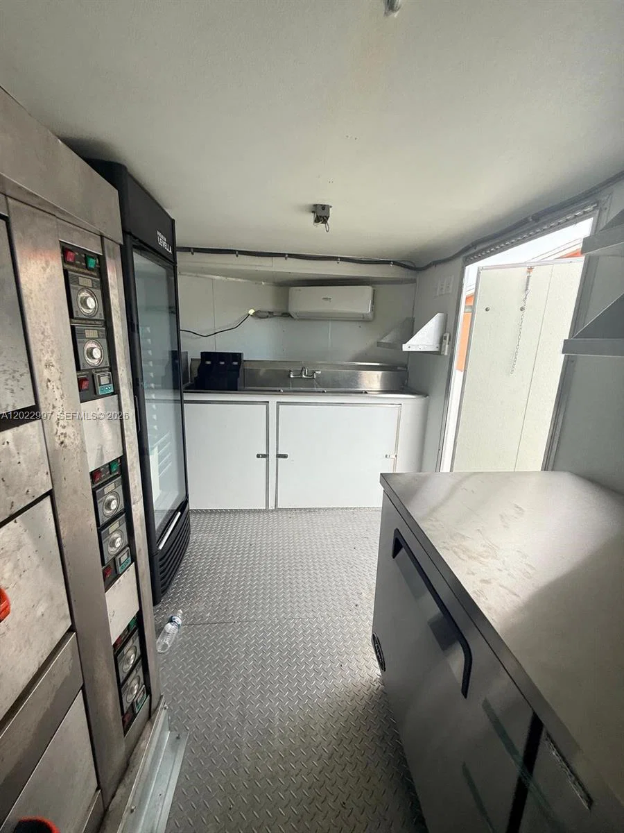 Brand New Food Truck with Mini Split System and Pizza Oven