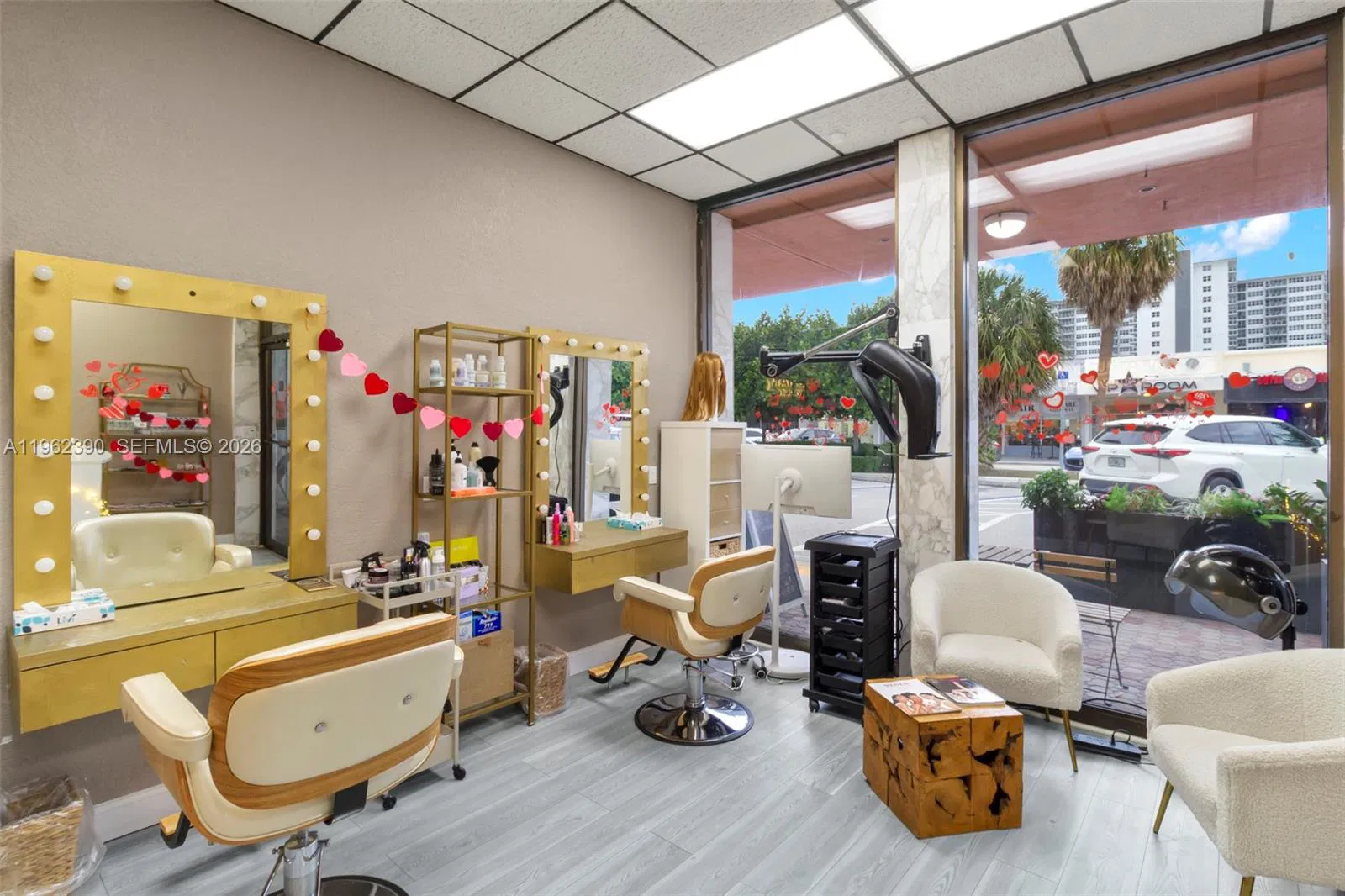 Profitable Beauty Salon with an Exceptionally Affordable Lease