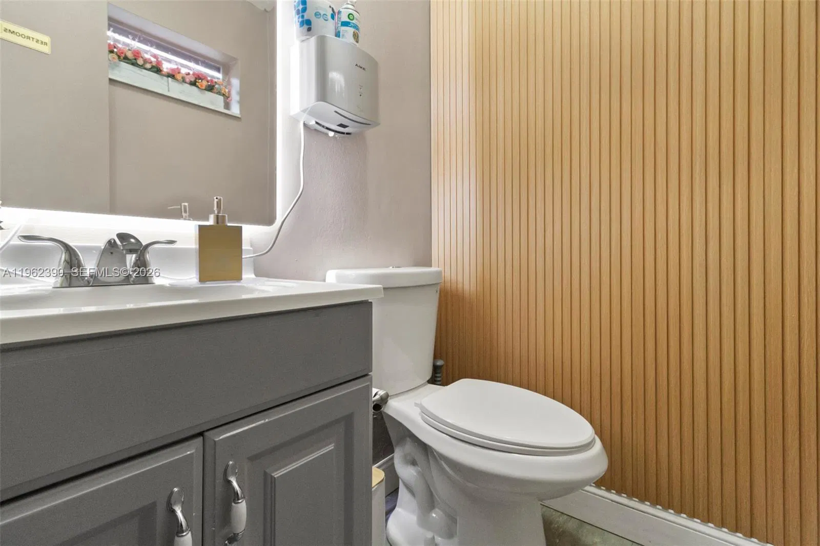 Profitable Beauty Salon with an Exceptionally Affordable Lease