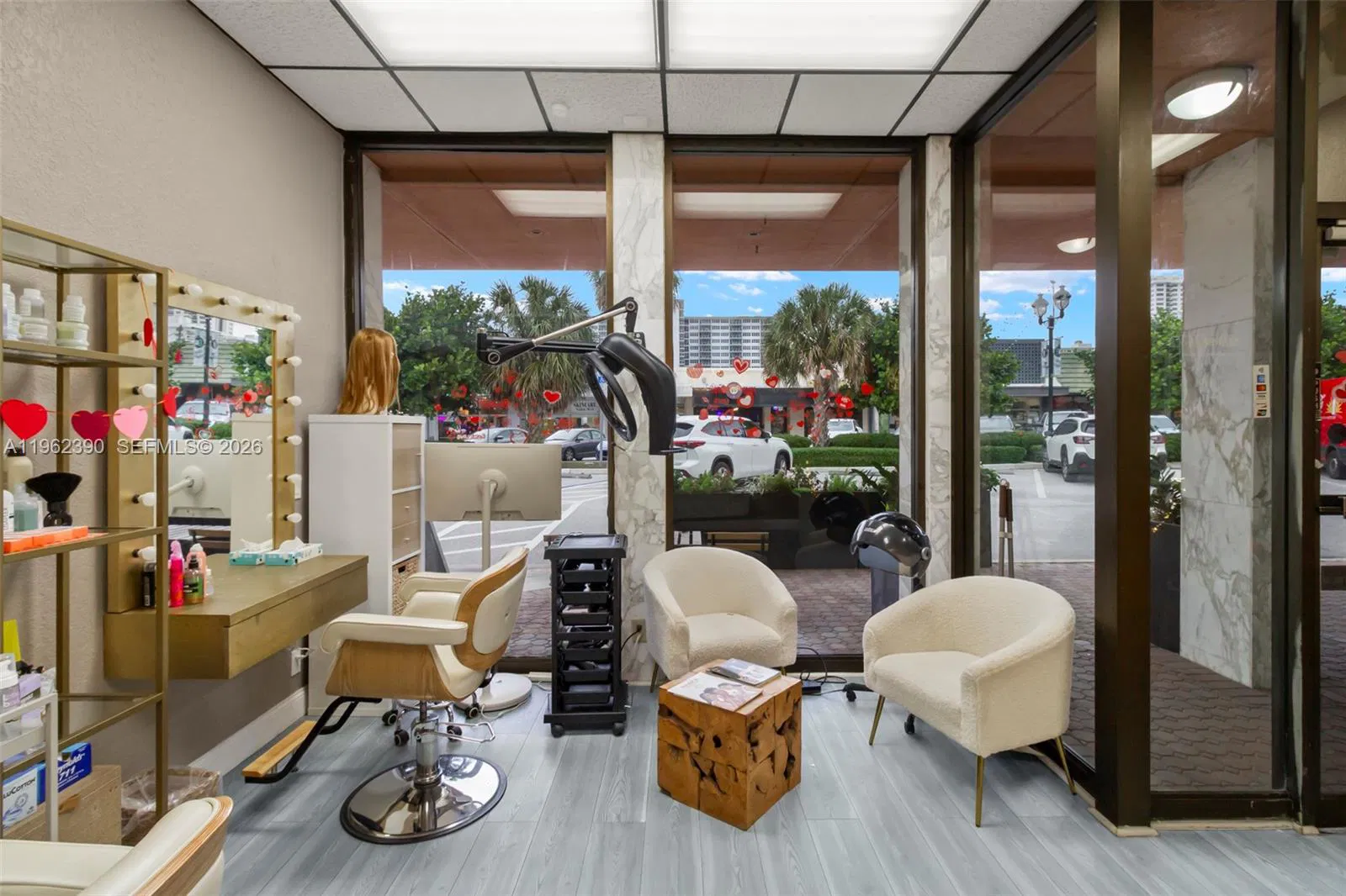 Profitable Beauty Salon with an Exceptionally Affordable Lease