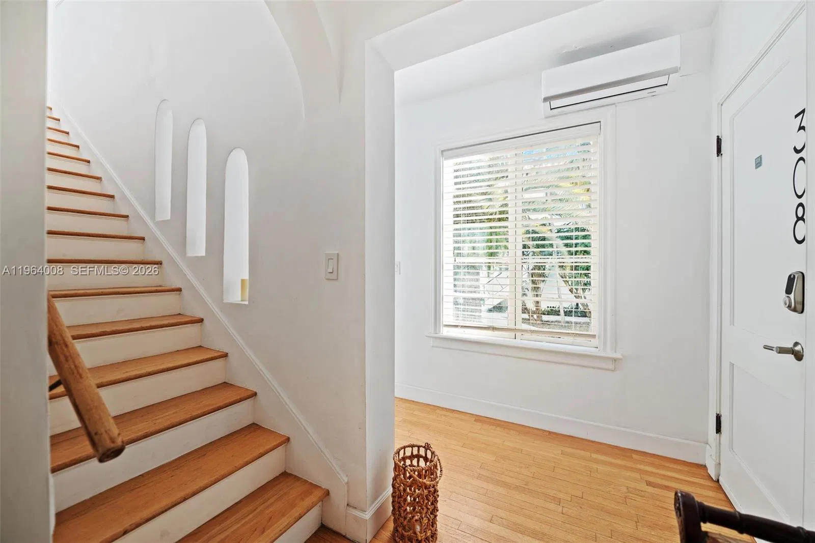 Profitable Bed  Breakfast with Legal Short Term Rental Permit