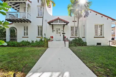 Profitable Bed  Breakfast with Legal Short Term Rental Permit