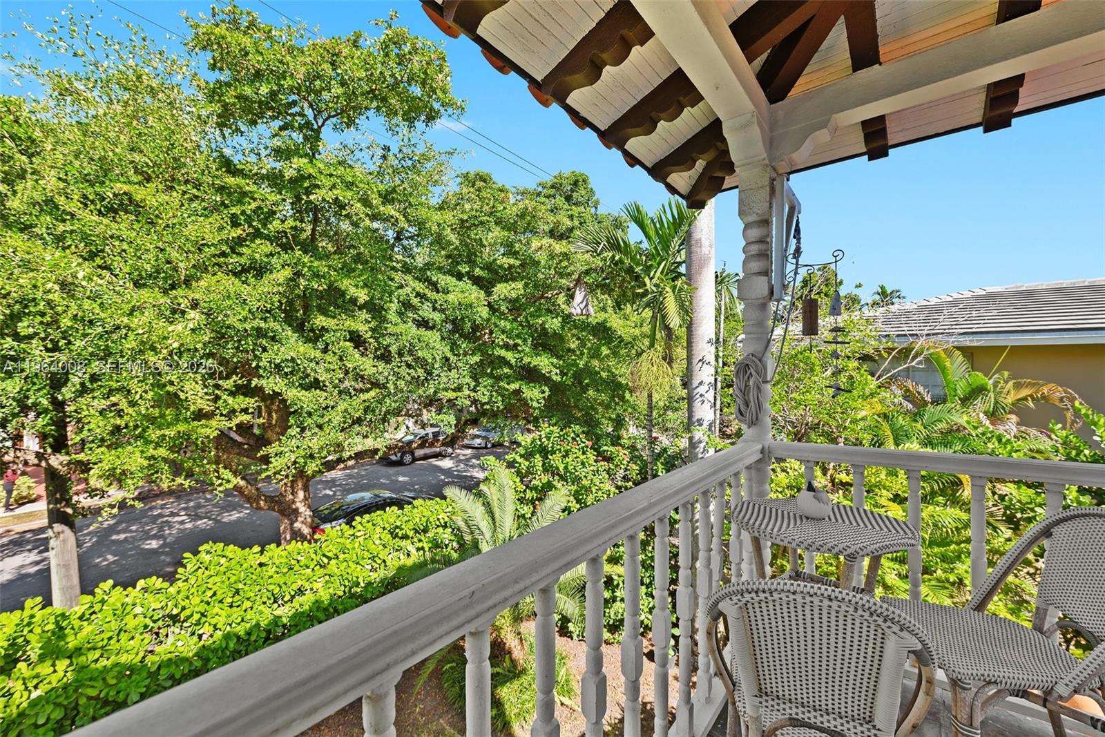 Profitable Bed  Breakfast with Legal Short Term Rental Permit