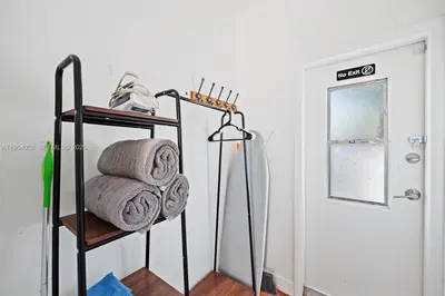 Profitable Bed  Breakfast with Legal Short Term Rental Permit