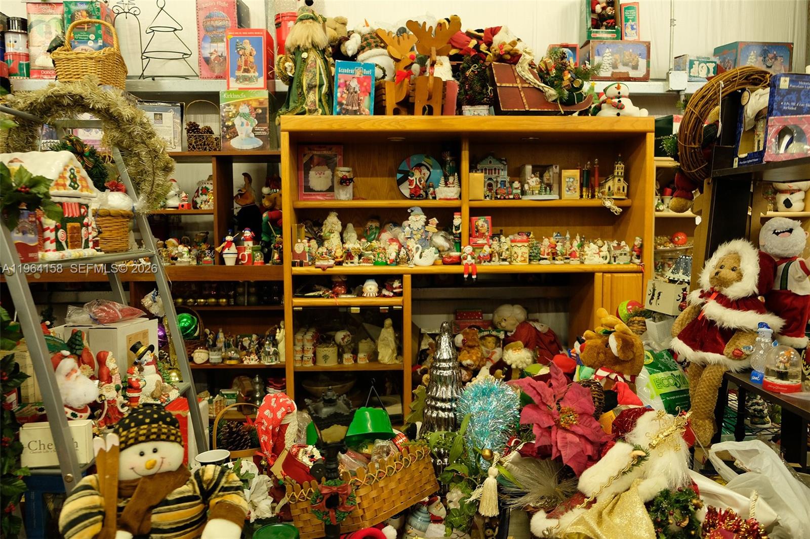 Massive Inventory of Antiques and Collectibles
