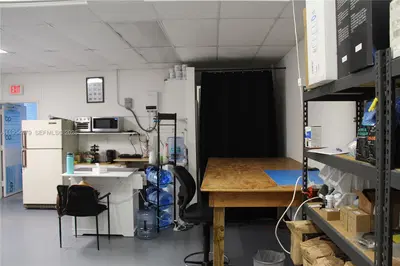 Profitable Pool Service Company with Strong Recurring Revenue