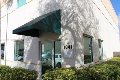 Profitable Pool Service Company with Strong Recurring Revenue