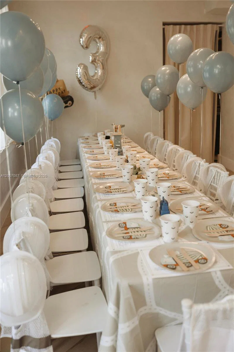 Premier Family Members Club with Strong Community Loyalty