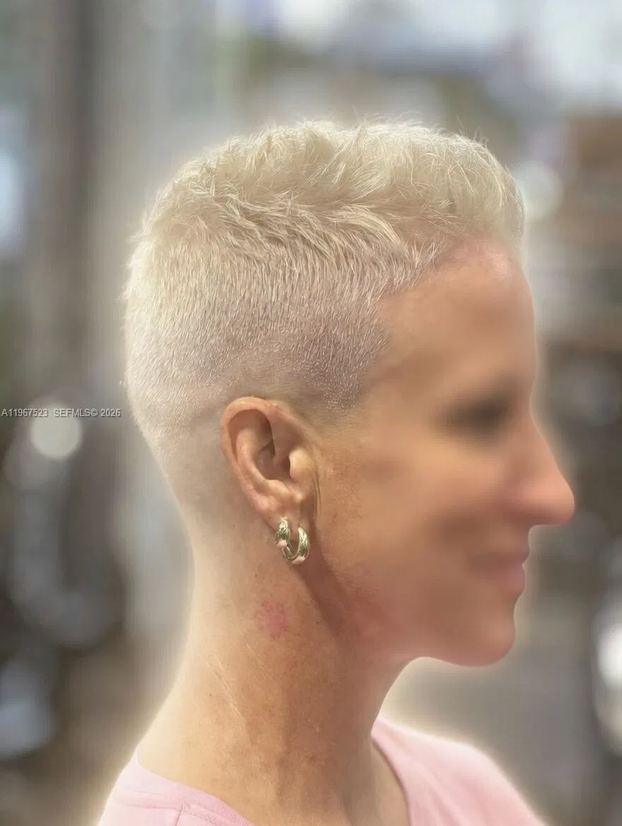 Premier Luxury Salon and Barbershop with Flexible Revenue Models