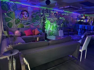 Turnkey Kava Bar  Hookah Lounge with Prime Miami Location