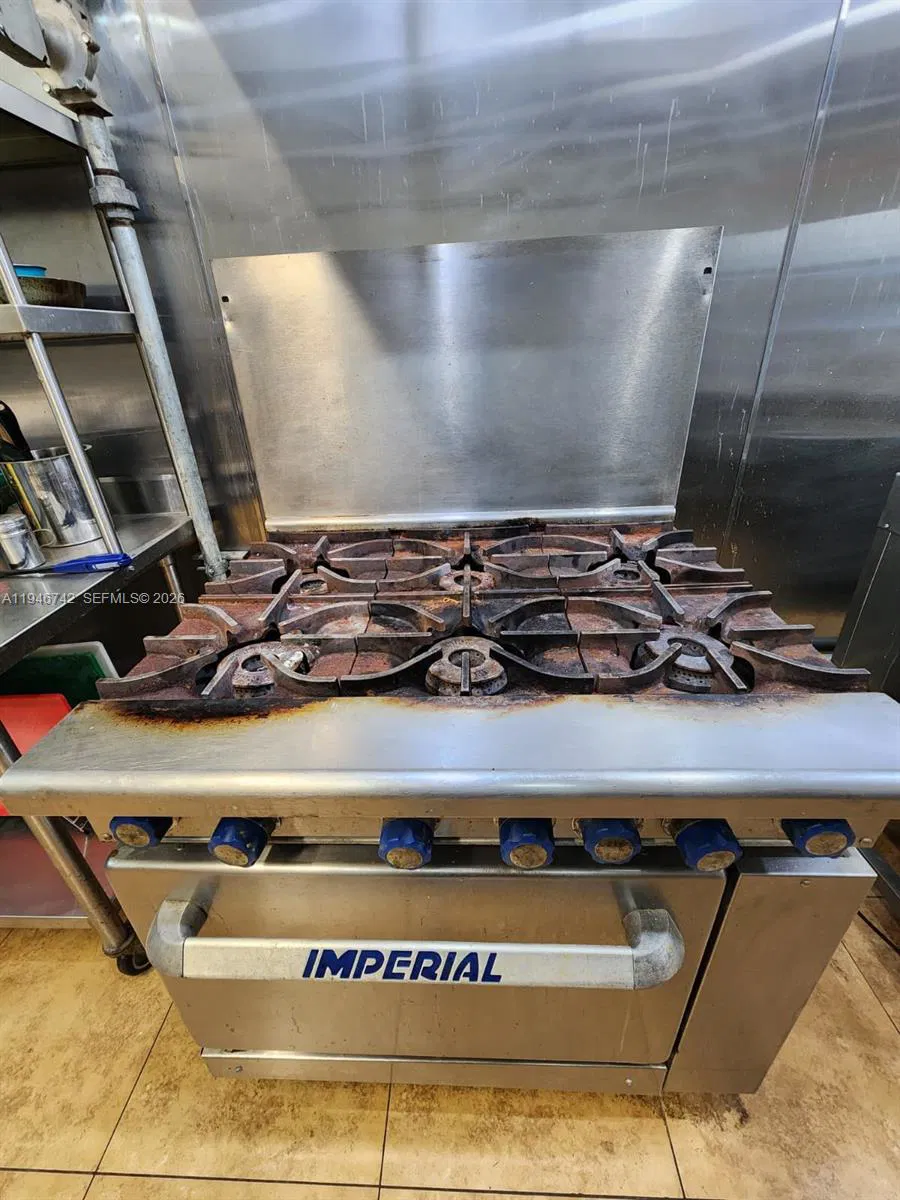 Turnkey Bakery Restaurant with Prime Location