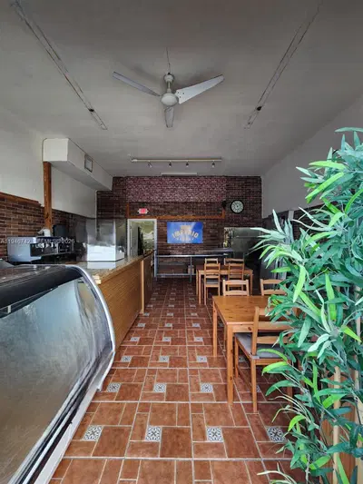 Turnkey Bakery Restaurant with Prime Location